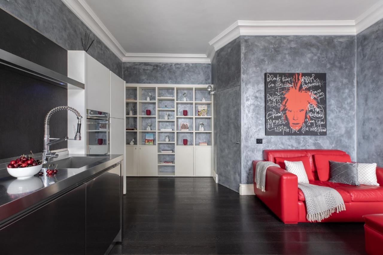 Iflat A Sparkle Of Red In Trastevere Roma Eksteriør bilde