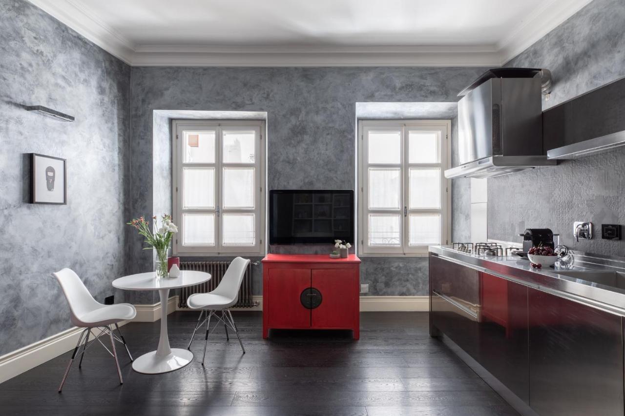 Iflat A Sparkle Of Red In Trastevere Roma Eksteriør bilde